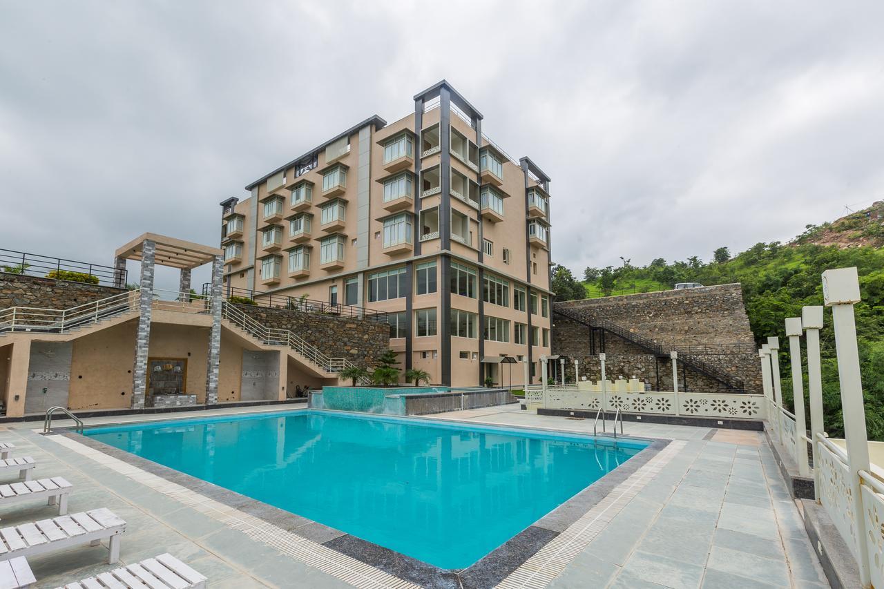 The G Mount Valley Resort, Кумбалгарх Екстериор снимка