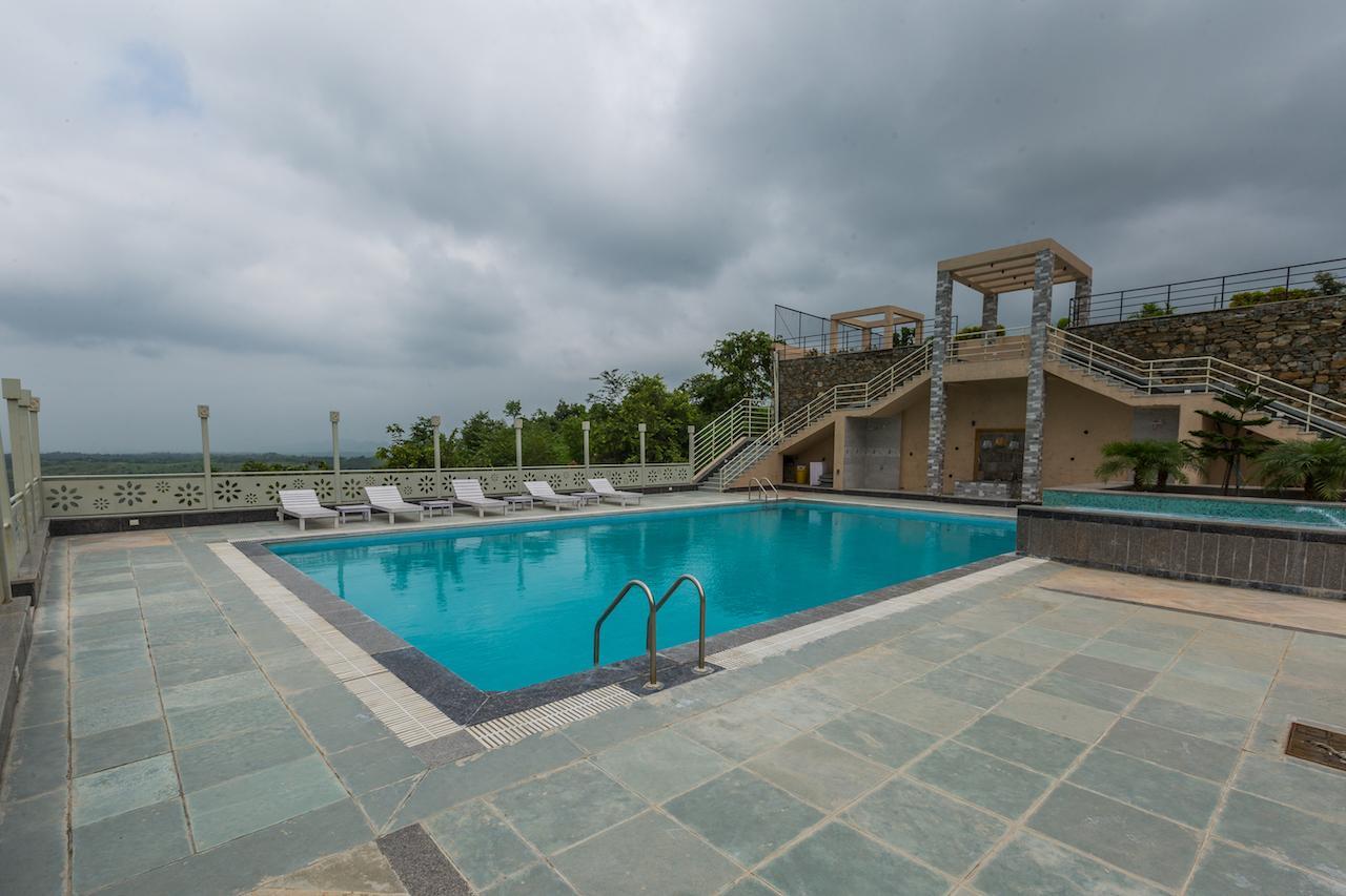 The G Mount Valley Resort, Кумбалгарх Екстериор снимка